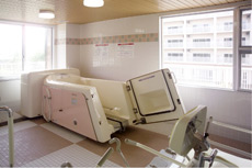しらゆり館(1F)日光浴など気兼ねなく過ごせる専用テラス
